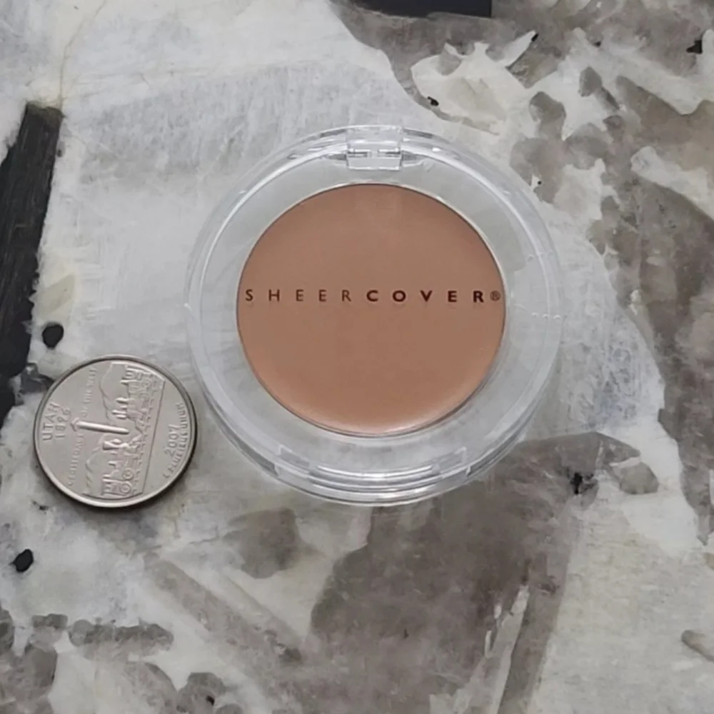 Sheer Cover DARK Creme Concealer 5g, Shadowing Contour, Sealed New